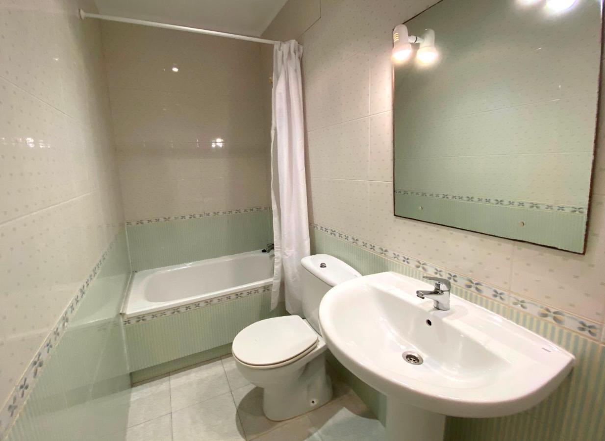 Apartamentos Flandria 萨洛 外观 照片