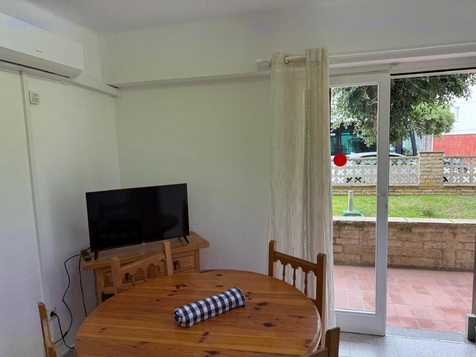 Apartamentos Flandria 萨洛 外观 照片